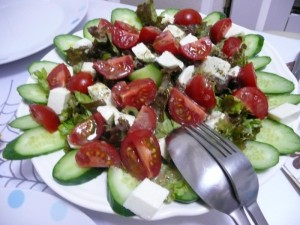 Gemischter Salat mit Mozarella
